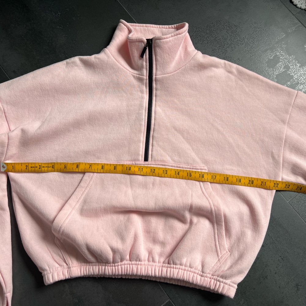 PrettyLittleThings Cropped Sweatshirt, Baby Pink, Size M - Picture 8 of 10